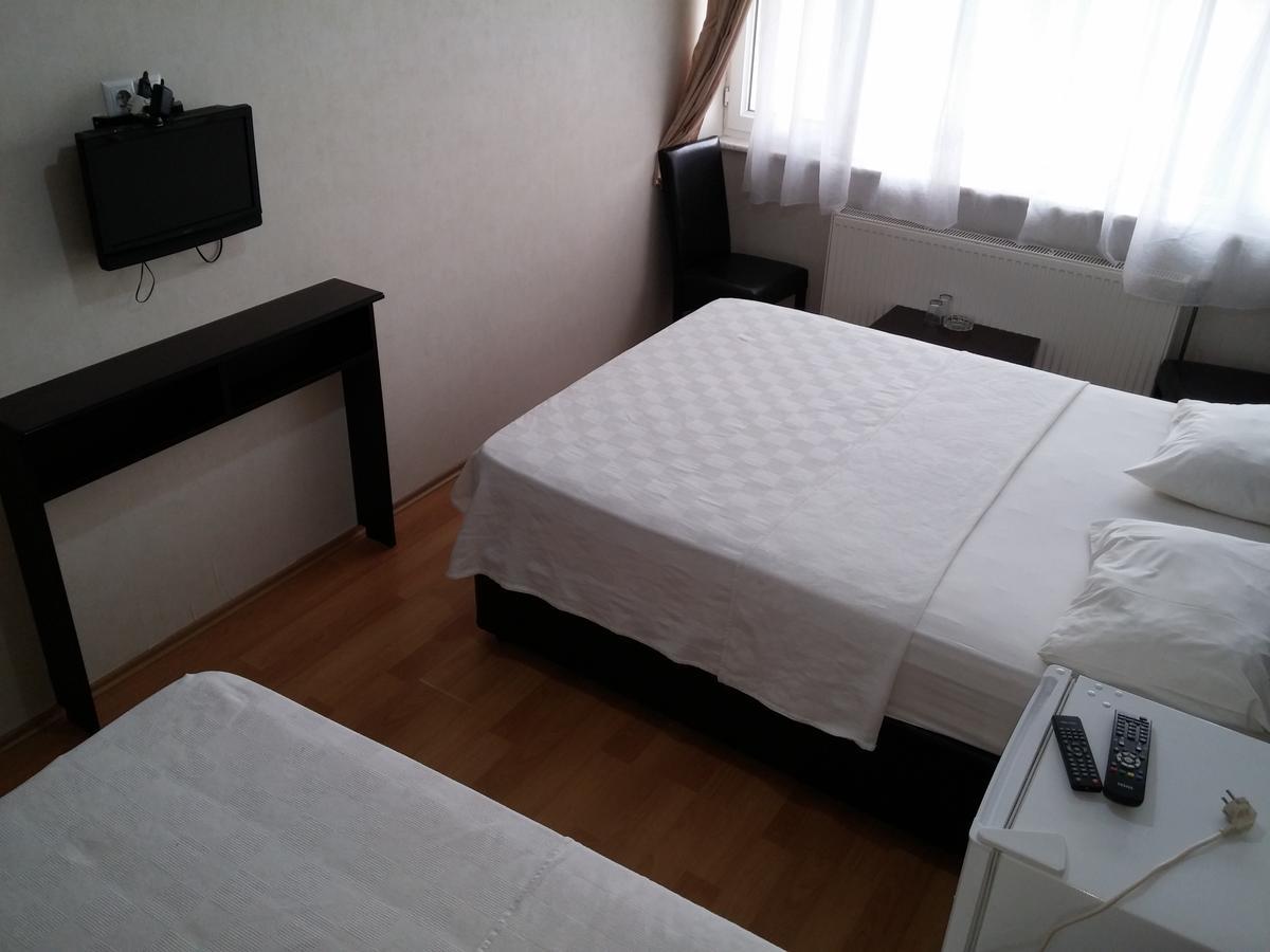 Deniz Hotel Kozlu Dış mekan fotoğraf